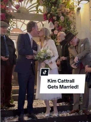 Kim Cattrall is officially a Mrs! The actress tied the knot with longtime partner Russell Thomas at London’s iconic Chelsea Old Town Hall in an all-white Dior ensemble and matching Philip Treacy hat. Video: @philiptreacy via IG #kimcattrall #kimcattrallwedding #russellthomas #wedding #celebwedding 