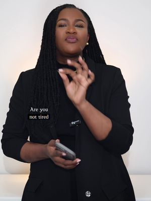 London Beginner-friendly Makeup Class …. Few weeks to go… link in bio 