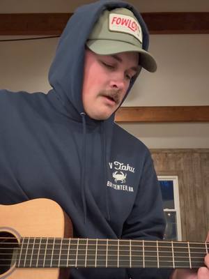 This Christmas, I want to help get the next generation of pickers and grinners started. If there’s a kid in your life that loves the guitar, enter for a chance to win them one for Christmas via the link in my bio. Open through 12/19/25 10am CST. Must be 18+ to enter. US delivery addresses only.