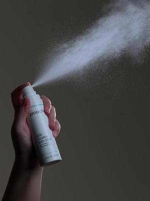 Back, chest, shoulders… we’ve got you covered! 🙌 Proactiv Acne Body Spray clears breakouts, hydrates skin, and hits every hard-to-reach spot with its 360° mist. 💦