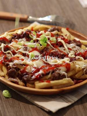 🍟 Loaded Fries 📝 Recipe Oil 100g • Minced Beef All Purpose Seasoning Black Pepper Salt Water Oyster Sauce 2 Slices • Smoked Beef 500g • French Fries Barbecue Powder (french fries seasoning) Garlic Powder (french fries seasoning) Mozzarella Cheese Chili Sauce Mayonnaise / Kewpie Mayo Green Onion 👩‍🍳 equipments needed: Torch  Instructions: • Minced Beef - heat oil on a pan in medium heat - put minced beef and cook until it changes color - put all purpose seasoning, black pepper, salt, water, and oyster sauce to your liking - stir well until the beef is fully cooked • Smoked Beef - cut sliced smoked beef into diced pieces - cook smoked beef in medium heat until brown • French Fries - heat up oil until hot - deep fry the french fries - season the french fries with your favorite seasoning • Finishing; Loaded Fries - prepare seasoned french fries on a plate - topped it off with minced beef, smoked beef - put mozzarella cheese all over then torch it until the cheese melted and smoky - drizzle chili sauce and mayonnaise - sprinkle green onions on top — #loadedfries #frenchfries #homecafe #asmr #EasyRecipe 