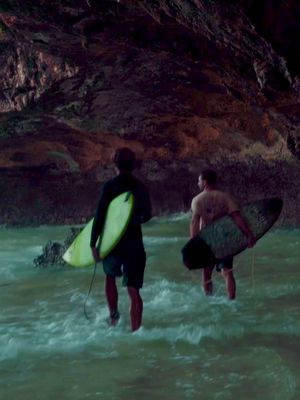 This, the homies and a one way ticket. #travel #surf #friends