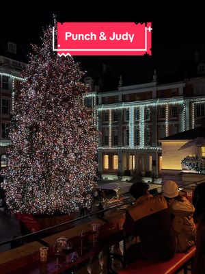 A perfect spot to be sipping mulled cocktails this Christmas #londonchristmas #placestovisitinlondon #londonbars #secretlondon #coventgarden 