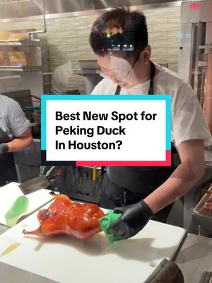 Maison Chinoise just opened in River Oaks and yes… the Peking duck is worth every penny. 🍽️🔥 It’s $98 for the whole bird, but when the chef comes from Wing Lei in Vegas? You know it’s the real deal. Expect upscale Chinese in a gorgeous, see-and-be-seen setting — dim sum, General Tso’s, wagyu, truffle fried rice… the whole glow-up. ✨ If you love Chinese food, love getting dressed up, and don’t mind spending a little for a big night out, this one’s calling your name. #PekingDuck #MaisonChinoise #HoustonEats 