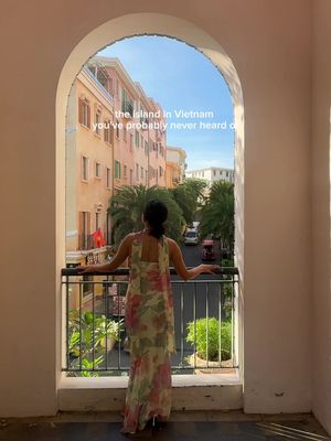 eurosummer but make it southeast asia edition. your sign to visit this underrated gem.  ⟟ Sunset Town, Phu Quoc Vietnam #phuquoc #vietnam #sunsettown