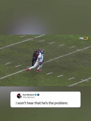 Cam Ward is literally putting the team on his back.  #nfl #football #titans #camward 