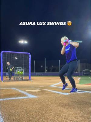 Making it look easy with the ASURA Lux😌 #softball #fastpitch #homerun #ASURA #edit 