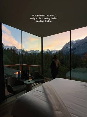 A glass cabin in the Canadian Rockies? Yes please.  #canada #canadianrockies 