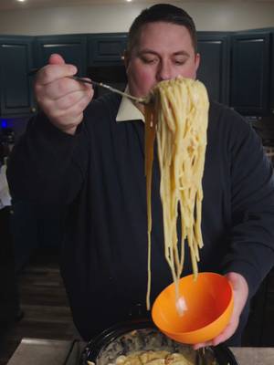 Making My Wife One Of Her Favorite Meals  Crockpot Chicken Spaghetti  3 Chicken breasts 20oz cream of chicken 16oz cooked spaghetti 1 can rotel 16oz shredded Colby Jack cheese 1 tbsp minced garlic 2 tsp paprika 1/4 cup sour cream Salt, pepper, garlic powder, Italian seasoning too taste Optional* 1/2 chopped onion Place chicken, cream of chicken, rotel, minced garlic, onion*, and all seasonings in crockpot on low for 4 hours or til chicken hits 165° Remove chicken and chop or shred to bite sized pieces and return to crockpot. Add all cheese, cooked and drained pasta, and sour cream stirring til combined Season more as needed til it’s to your liking Optional garnish with parsley #crockpot #mealideas #dinner #holmescooking
