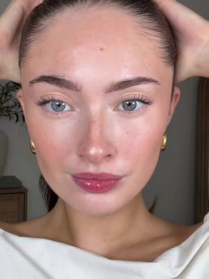 No foundation glowy makeup ✨🪞🤍 #grwm #makeup #naturalmakeup #glowymakeup #nofoundation 