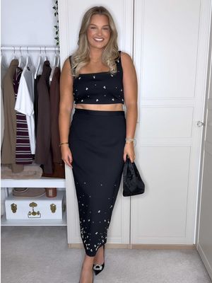 @F&F Clothing new in 🤍🪩 #fandf #tesco #christmasparty #partyoutfit 