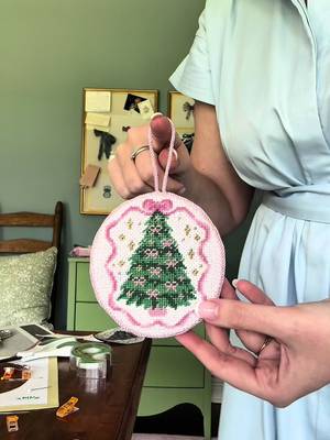 We love when our designs inspire your art! @Mary Pugh took one of our holiday rug designs and turned it into the sweetest little needlepoint ornament. #needlepoint #craftychristmas #diychristmasdecor #ruggable #pinkchristmas #diyhomedecor 