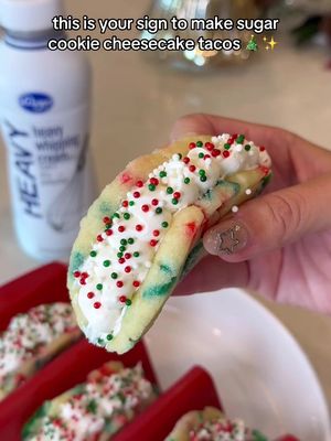 These sugar cookie cheesecake tacos are calling Santa's name 🎄✨ #kroger #sugarcookie #cookietacos #holidaybaking #christmascookies 