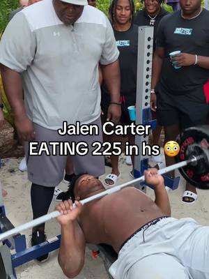 We gonna find the next BREADMAN in Orlando January 3rd? 💪 #football #weightlifting #nfl #strength #uanext 