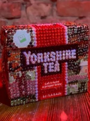 You always take things so glitterally. This beautiful box was created by @Drip Rat #YorkshireTea 