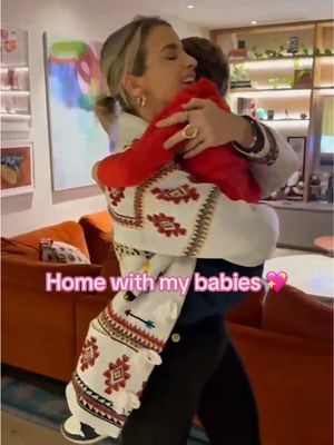 My heart hurt with how much I missed our babies… it’s the longest I have ever gone without seeing or speaking to them. It feels so good to be back and they were so happy they got some stars, already making up their own bushtucker trials and T and Gigi want to do the jungle next year 😂 #ImACeleb #fyp #explorepage #kidstiktok 