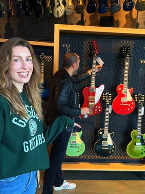 Make holiday shopping for the musician in your life easy this season by heading to the Gibson Garage! #gibson #gibsonguitars #nashville #holidays 