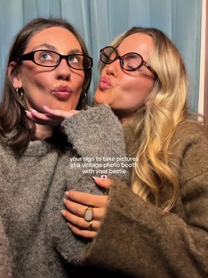 …and it’s the cutest bestie souvenir!!! @Izzy Dilger  📍slice of life, Vancouver, has the cutest photo booths!!  #bestie #longdistancefriendships #bestfriend #friendshipgoals #girlhood 