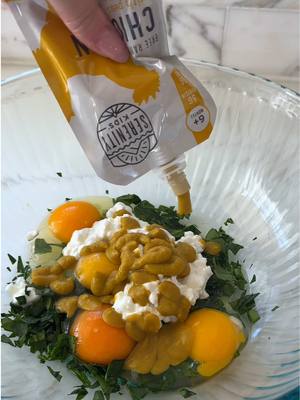 #babyledweaning egg strips that are protein packed, simple to make, and totally customizable to your baby’s fave add ins 😌 #blwrecipes #toddlerbreakfast #blwbreakfast @Jacq of All Trades 