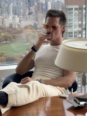 Owning Manhattan’s (@Owning Manhattan) Peter Zaitzeff gives us the inside scoop on all the pop culture moments that have happened at 200 Amsterdam 🎥🏡
