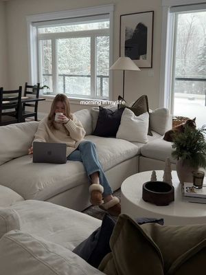 Spend a cozy winter morning with me before WFH ❄️ #morningroutineaesthetic #morninginmylife #morningvlog #cozywintermorning #productivemorning 