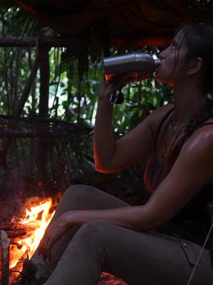 A full day of eating in ✨the Amazon✨ I’m spending 3 days completely alone in the Amazon with no food, no water, and no shelter... Even though I have had very little outdoor experience, I trained very intensely for 10 days with indigenous guides before attempting this challenge. My goal throughout this experience is simple: to push my limits. If you're interested in seeing the entirety of this journey, including the training, check out the full video on my YouTube channel!