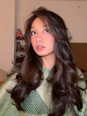 Proof that hair theory is real #hairstyles #hairrollers #blowout #transitions #haircut   