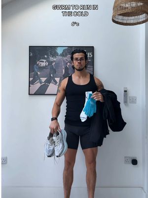Running in the cold >>> 🥶 #Running #OOTD 