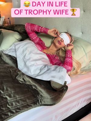 What sound do you wake@Up to Queen? 😂 