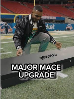 #cricketsponsored @cricketwireless gave the drum major mace a MASSIVE upgrade, and they let me be the first one to use it! #hbcubands #drummajor #marchingband