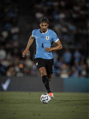 Estamos con vos, Ronald 🩵 #ElEquipoQueNosUne #SeleccionUruguaya #Uruguay #Araujo #FCBarcelona