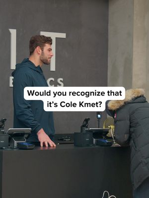 Some noticed…some definitely didn’t 🐻🤭 @Chicago Bears  Do you think you’d recognize him❓ #colekmet 