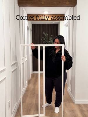 My favorite DIY I find myself doing over and over! Renter friendly ❤️🙌🏼 🔗Find these linked on my Amazon storefront, link in bio  https://r.amzlink.to/?btn_ref=org-5cc3521b90b9bb05&btn_url=https%3A%2F%2Fwww.amazon.com%2Fshop%2Fglamorouslyliving%2Fphoto%2Famzn1.shoppablemedia.v1.f127730f-96d1-49fa-adee-b17a7c7b2bcf%3Fref_%3Daipsfphoto&btn_link_id=07rzglHaehG&btn_journey_id=a6bb560aaaf24833&btn_voyage_id=b4311592f7c26b91ff11347ced611c0e