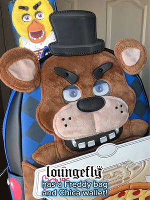 🍕 @Loungefly knocked out of of the park again with the designs on this Freddy Fazbear mini backpack and matching Chica wallet! I absolutely love the details on these, especially the fact that you can move their eyebrows! 😂 I found these on @hottopicofficial site a while ago!  #loungefly #hottopic #fnaf2movie #fivenightsatfreddys #fivenightsatfreddys2                        