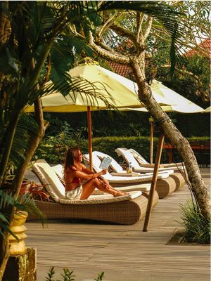 @Element Hotels is the answer for those who are always on the move and need a place to slow down 🌿 mornings in nature, nourishing food, spaces to move my body and quiet moments to take care of my mind 🦋 If you’re looking for a place to recharge and truly reset while you’re on the road… this is it. 💫 @Marriott Bonvoy @elementbywestinbaliubud   #StayInYourElement #MarriottBonvoyPartner  