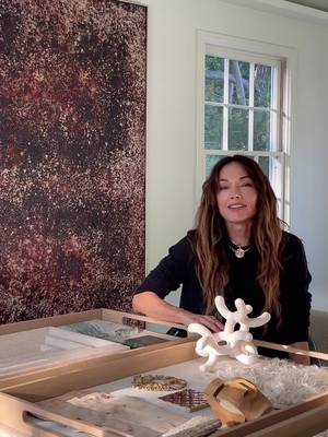 HOW TO BUILD A "VIBE TRAY" FOR A SPACE One of my favorite design rituals—tactile, intuitive, and where every space begins. Materials, images, objects coming together until the feeling reveals itself. Full story now live on WEARSTLERWORLD - link in bio. XK #kellywearstler #designprocess 