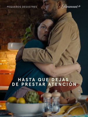 Estos personajes están en el ojo de la tormenta y aunque todo parezca perfecto desde afuera, algo anda mal 🫠 Ve la miniserie de thriller psicológico Pequeños Desastres, para enterarte más sobre ellos. Descúbrela en #ParamountPlus #Serie #Thriller #Parejas #PequeñosDesastres