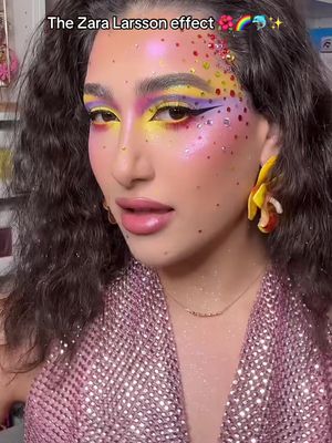 The zara larsson effect 🌺🌈🐬✨ @Zara Larsson @sophia sinot YOU LEGEND.  You know I had to hop on this trend. I mean HELLO. I am creative makeup 💕 #zaralarsson #sophiasinot #makeup #colorfulmakeup #zaralarrsonmakeup 