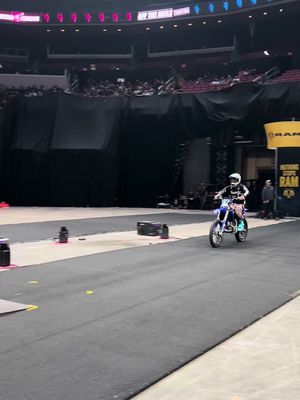 There's only a couple of guys in the world doing this trick consistently. Adam Jones Dead body flip!
