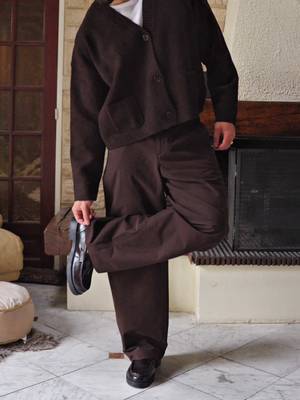 Do I need to say something about the barrel pants from Uniqlo? 😮‍💨 #menfashion #fashion #outfitinspo #OOTD #workoutfit 