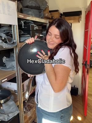 It's not a problem, it's a lifestyle ✨ The HexClad holiday sale is going on now! Get your fix #HolidaySale #HexClad 