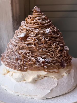 Nicola Lamb’s maximalist, extra-large Mont Blanc is a show stopper — get the recipe free for a limited time at the link in bio. #montblanc #frenchdessert #desserttok #dessert 