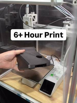 The latest 3D print in the garage! 🤗 A slat wall mount for my Kobolt charger and batteries.  #3dprintinglife #garagesetup 