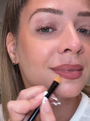 Replying to @knucklesandwich  lip liner Chanel 158 rose natural & 162 nude brun
