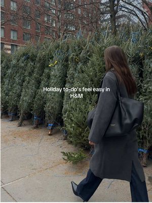 Holiday errands hit different when you dress the part @H&M #ad 