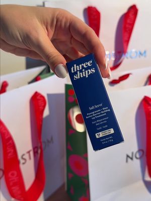 Got a few people left on your list?  @Nordstrom NYC’s The Gift Shop at The Corner has you covered 🛍️
