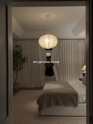 GRWM for bed 🤍 turning every night into a cozy spa night to fight seasonal depression 👌🏼 #selfcaretiktok #eveningroutine #aestheticnightroutine #cleangirlaesthetic #getreadyforbedwithme 