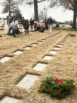 We’re proud to support Wreaths Across America and the mission to honor every veteran, every year. 🇺🇸 #veterans #wreathsacrossamerica #givingback