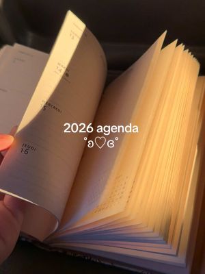 Réponse à @peuranen  2026 agenda set-up @Paperblanks | Stationery 📝 #paperblanks #agenda #agenda2026 #stationery 