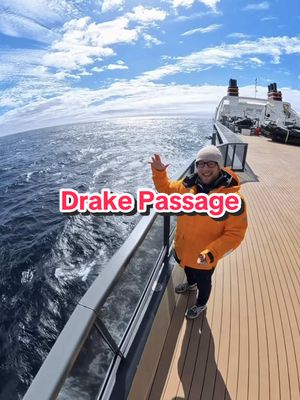 Here’s what it’s like to sail through the ROUGHEST body of 🌊 in the entire world: the DRAKE PASSAGE! 🇦🇶 (stay for a surprise at the end 🐋)